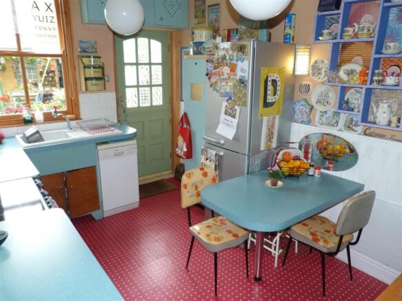 BREAKFAST TABLE