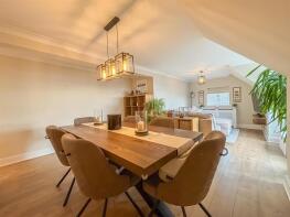 Flat 5, 143 Jades Manor, Kings Road, Westcliff-on-sea SS0 8PP
