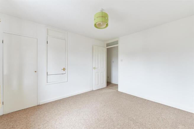 3 Adams Close-4.jpg