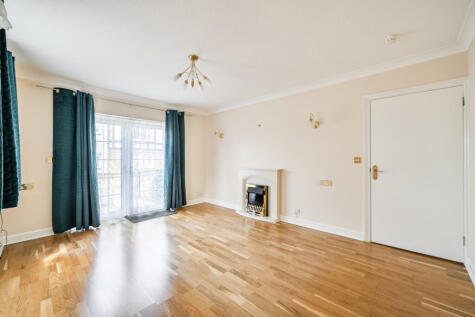 Pegasus Court, Park Lane, Tilehurst, Reading, RG31