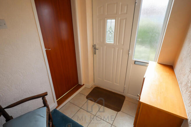 Sedgley Avenue, Freckleton, Preston, PR4 photo 5