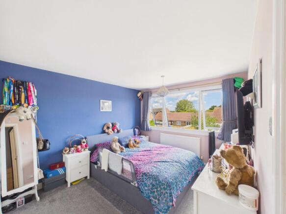 3 bed Semi-Detached for sale Image 11