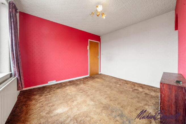 3 bed Semi-Detached for sale Image 7