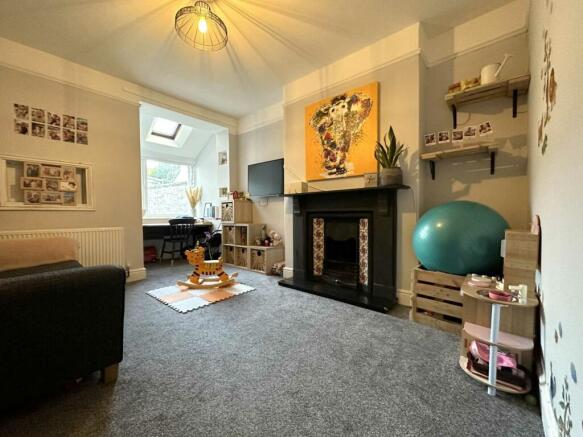 Photo 11