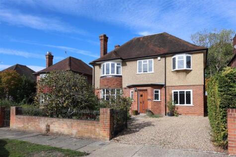 Belmont Close, North Uxbridge, UB8