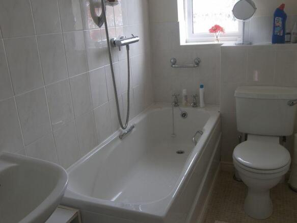 Photo 11