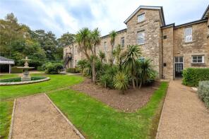 16, Queen's House, Fennel Close, Maidstone ME16 0SZ