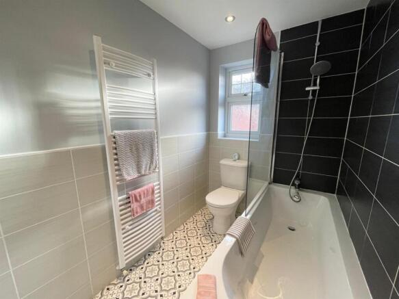 2 bed Terraced for sale Image 10