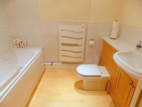 bathroom.JPG