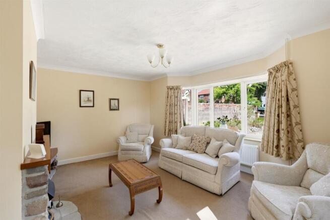 220-EarlhamRd-016.jpg