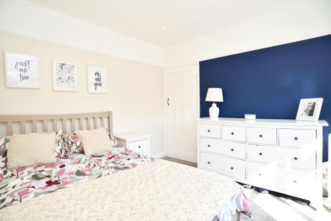 3 bed Semi-Detached for sale Image 11