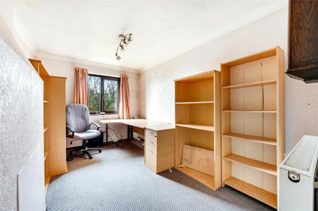 Bedroom/Office
