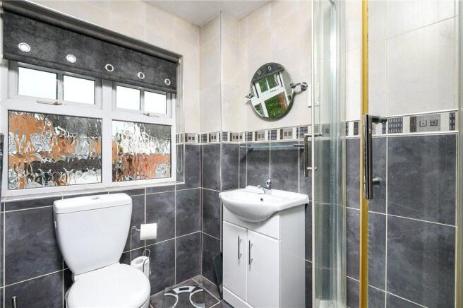 Master En-Suite