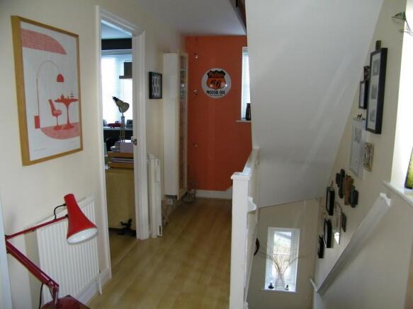 Photo 8