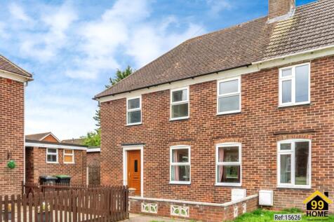 Moreteyne Road, Marston Moretaine, Bedford, Bedfordshire, MK43