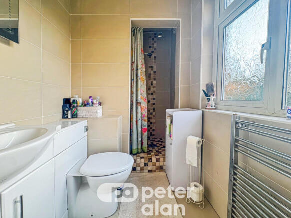 En-suite Bathroom