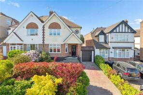 53, Waldegrave Gardens, Upminster RM14 1UT