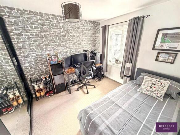 3 bed Semi-Detached for sale Image 11