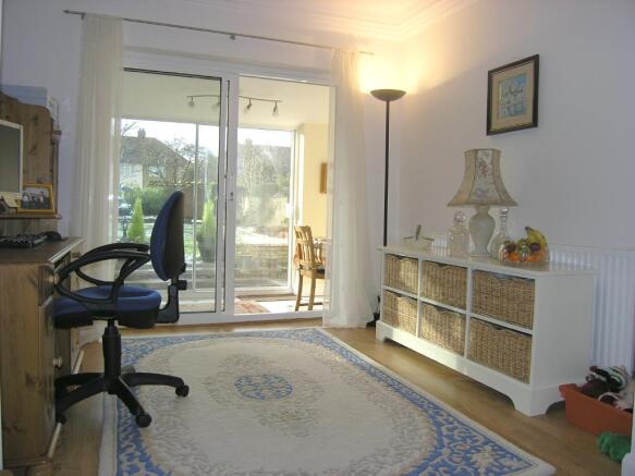 Photo 6