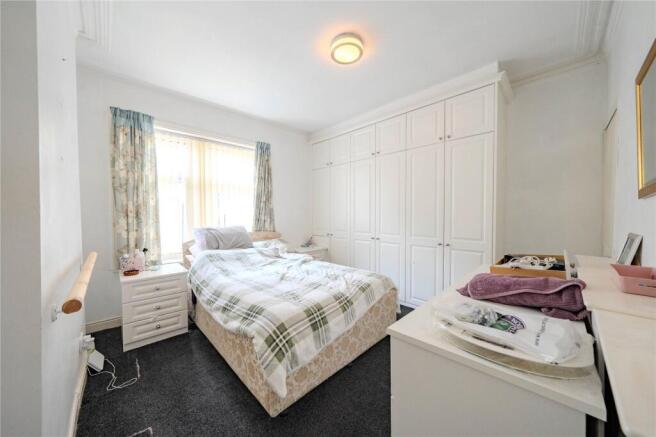 3 bed Town House for sale Image 4