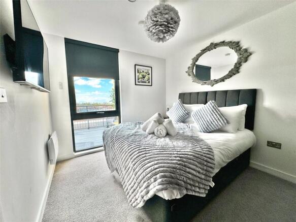 2 bed Penthouse for sale Image 10