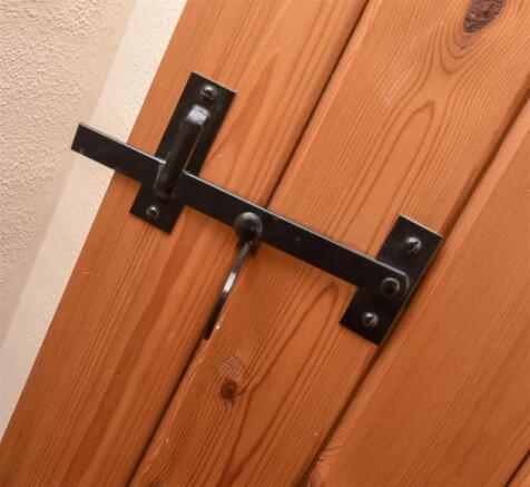 Photo 12