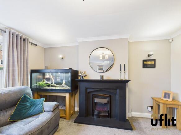 3 bed Semi-Detached for sale Image 12