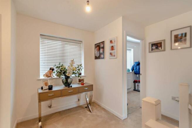 8574048-interior24-800.jpg