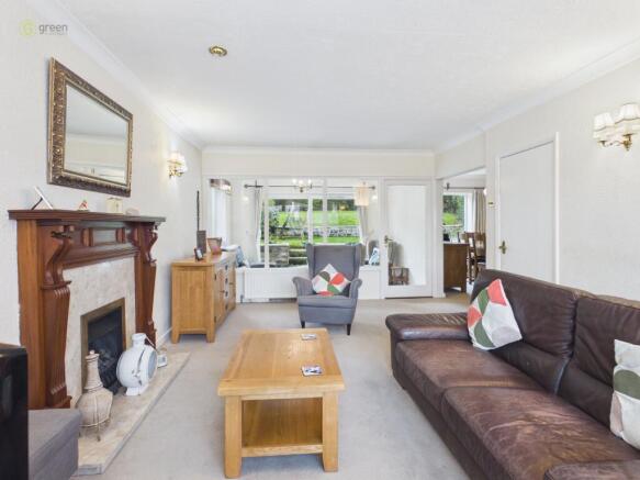 cam05459g0pr0116still031