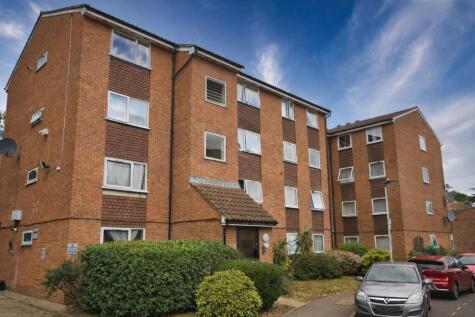 Gurney Close, Barking, IG11