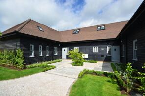 Moat Lodge, Brook Farm, Rickford, Worplesdon GU3 3PJ