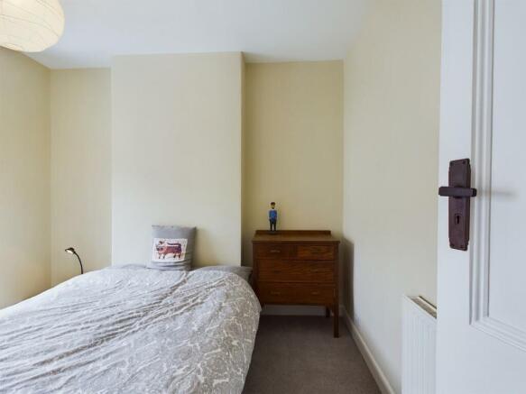 CAM01576G0-PR0040-STILL023.jpg