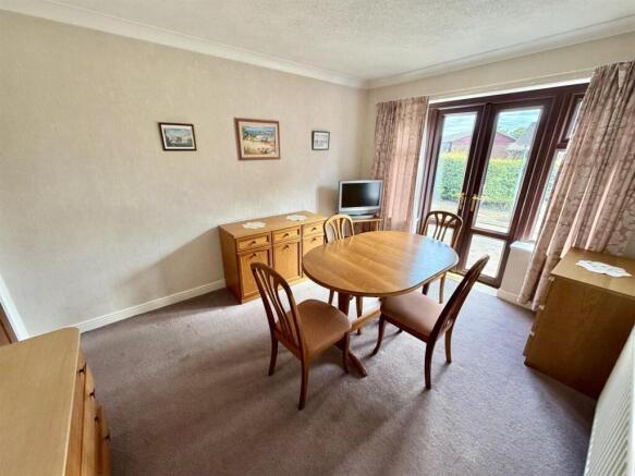 Bramleys - Portal Drive - Mirfield (24).jpeg