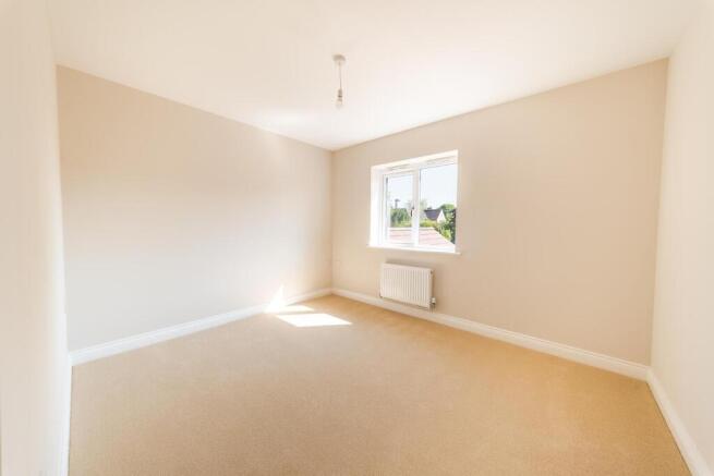 3 bed Detached for sale Image 9