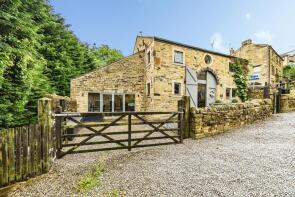 69b, Woodhead Road, Holmfirth HD9 2PX