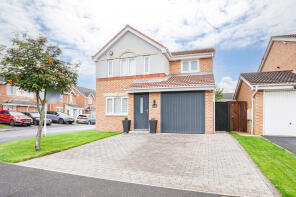 8, Hebble Way, South Elmsall, Pontefract WF9 2WL