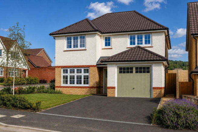 4-bed-house-leckhampton19.png