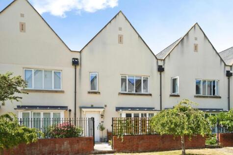 Ricardo Drive, DURSLEY, Gloucestershire, GL11
