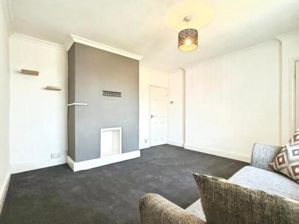 2 bed Terraced for sale Image 7