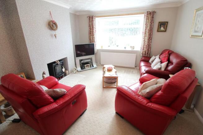 2 bed Semi-Detached for sale Image 9