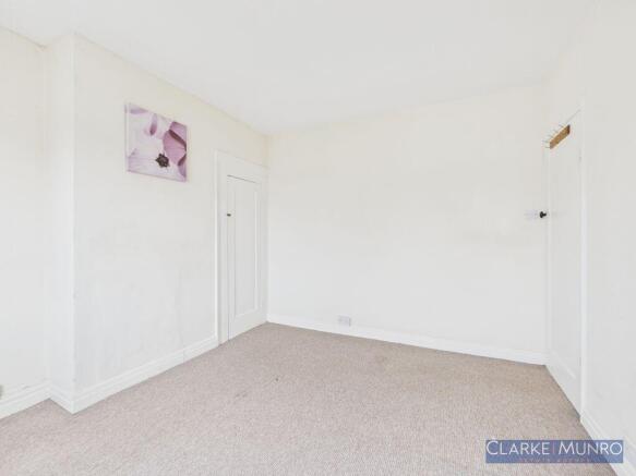 3 bed Semi-Detached for sale Image 12