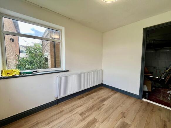 4 bed Detached to rent Image 12