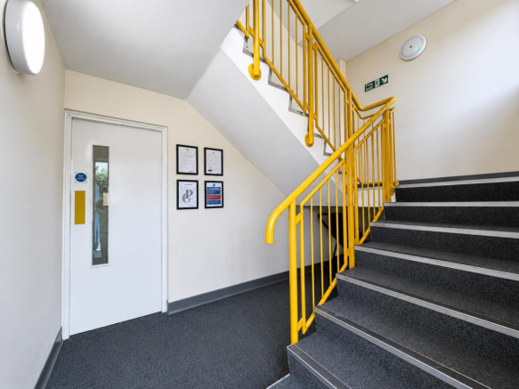 1 bed Flat for sale Image 11