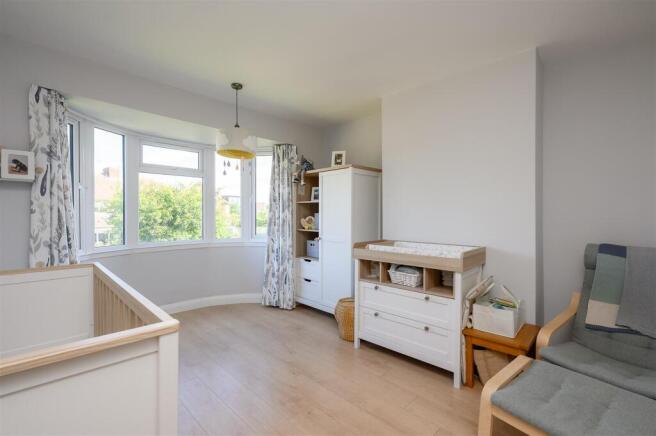 4 bed Semi-Detached for sale Image 12