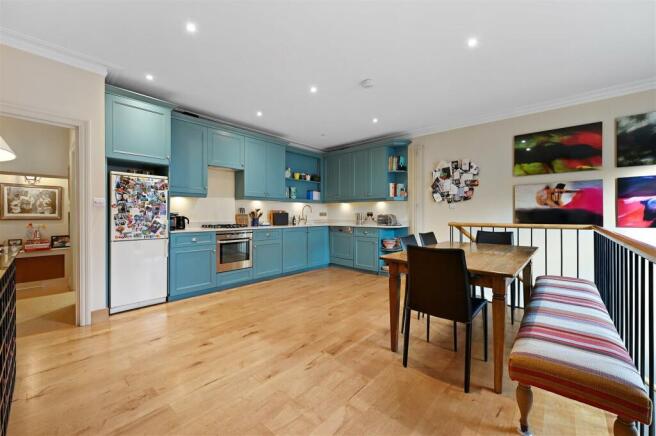 Perrers Road - Kitchen.JPG