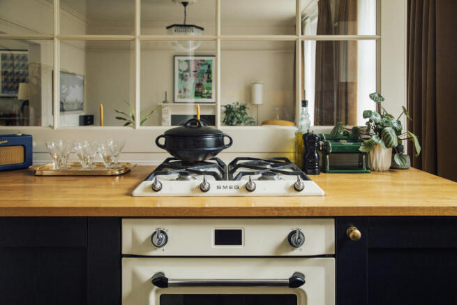 Inigo Crescent Wood Road 48.jpg