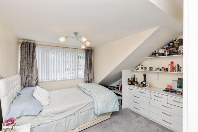 4 bed Semi-Detached for sale Image 12