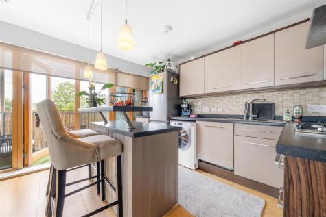 Conway Close, Beckenham, BR3