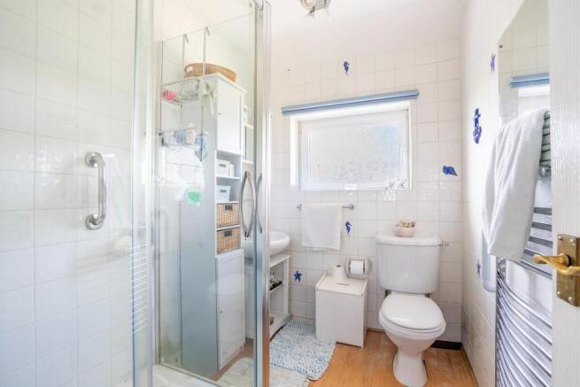 3 bed Terraced for sale Image 11