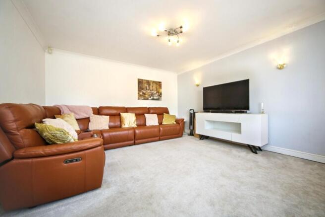 3 bed Detached for sale Image 7